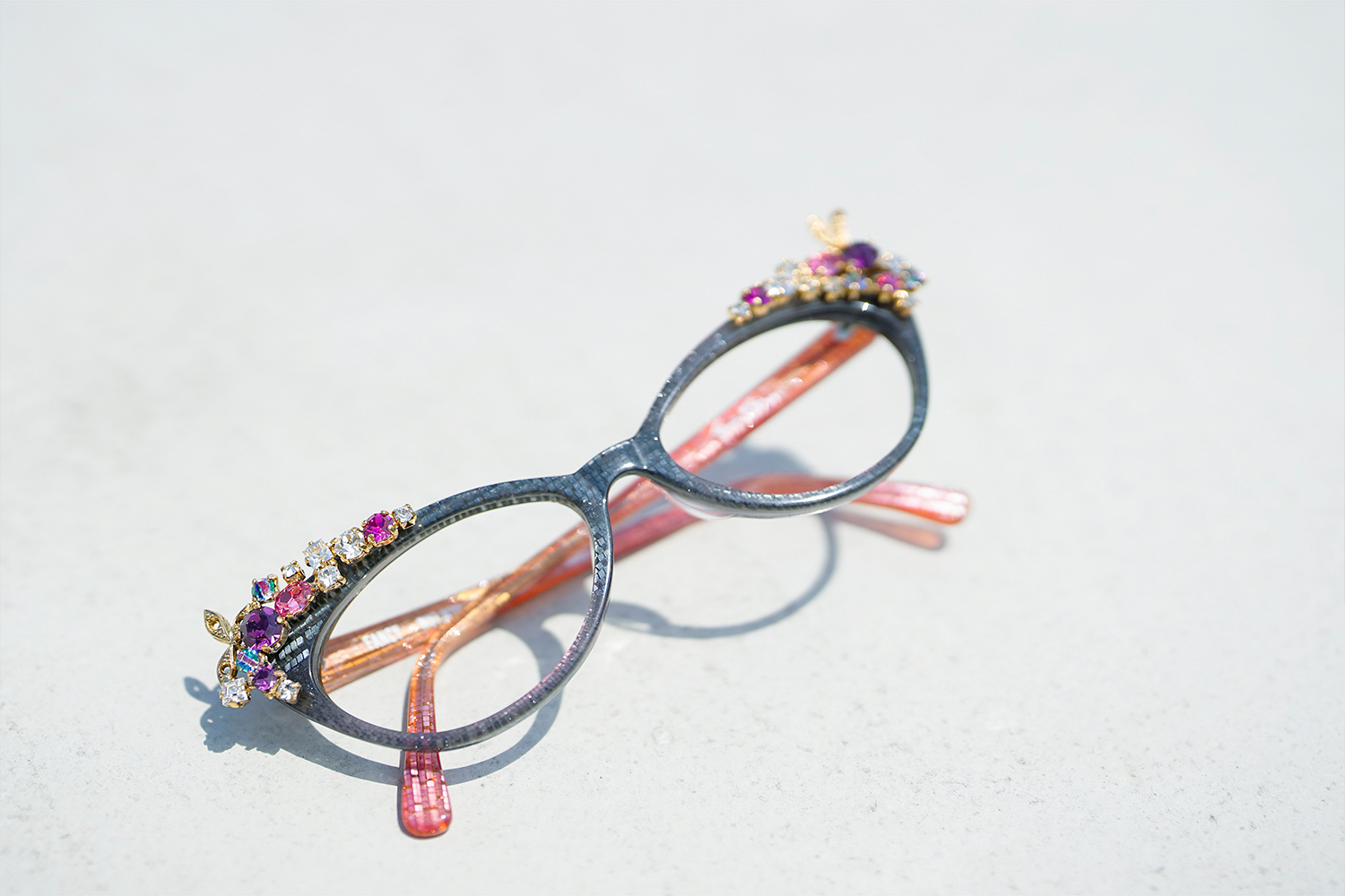 Lunettes du Jura [リュネット・ジュラ] 【表参道ヒルズ店】#キラキラ ...